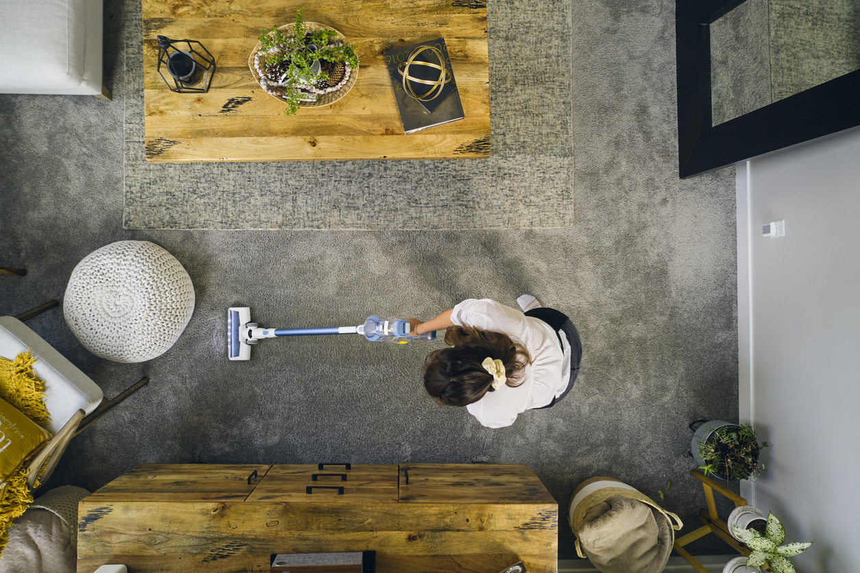 A professional housecleaner