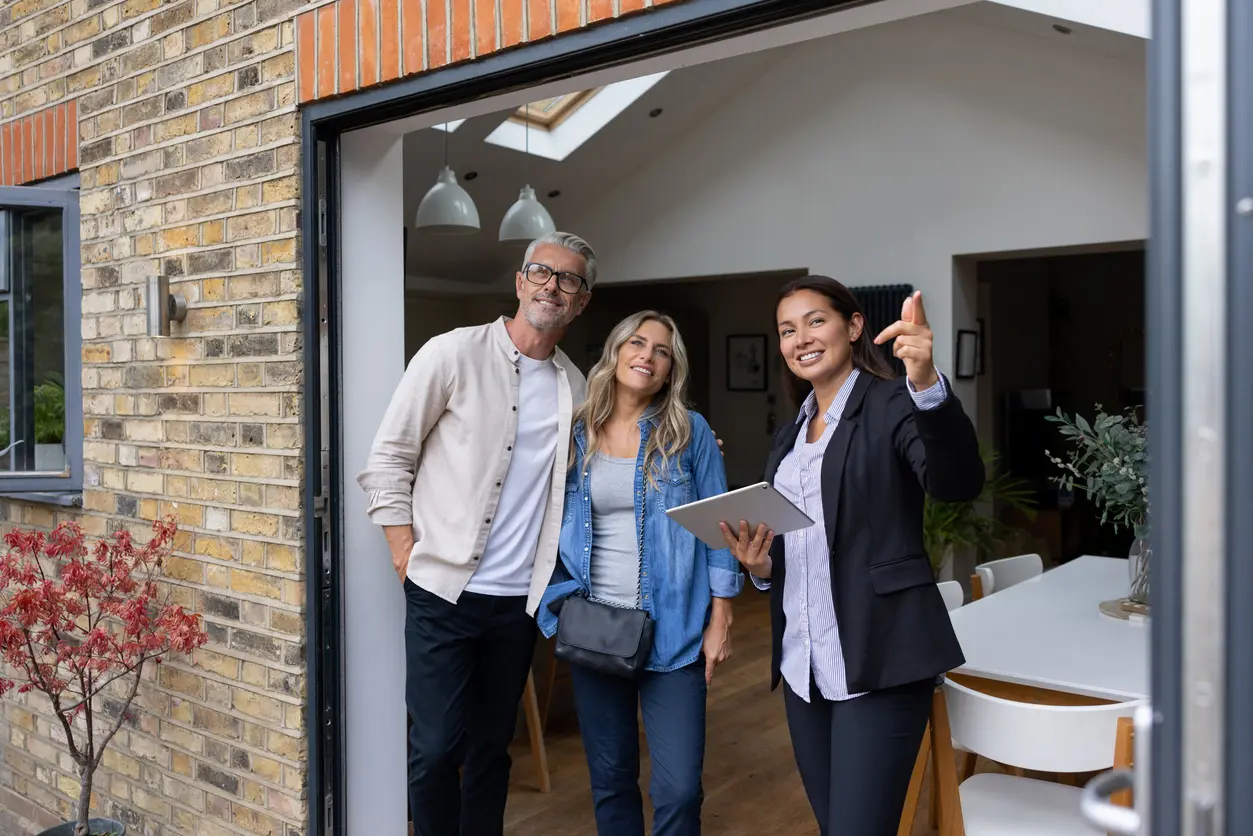 tips for effective holiday property rental management